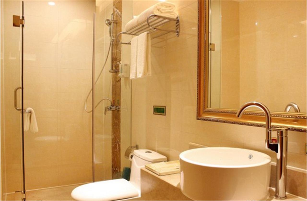 Vienna Internation Hotel Shenzhen Guanlan Guanguang Road Экстерьер фото