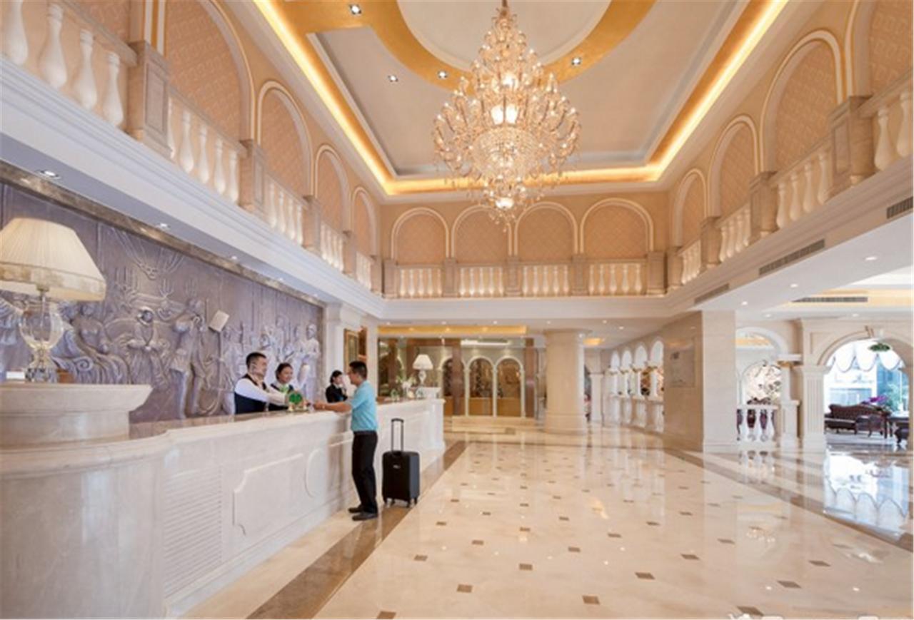 Vienna Internation Hotel Shenzhen Guanlan Guanguang Road Экстерьер фото
