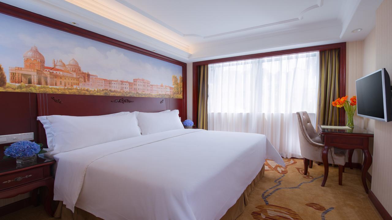 Vienna Internation Hotel Shenzhen Guanlan Guanguang Road Экстерьер фото